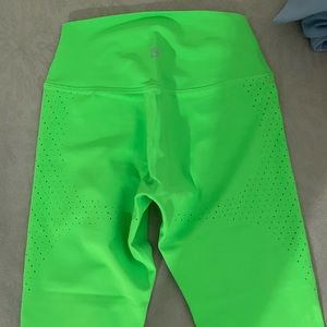 Buffbunny neon green laser cut leggings